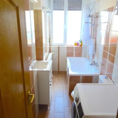 Arkad Apartman-pecs Appartamento Pécs